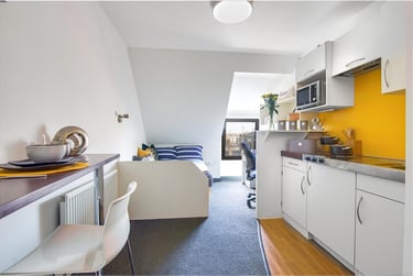1 bed studio, Fulham Palace Road, Hammersmith, London, W69PA - Image 1